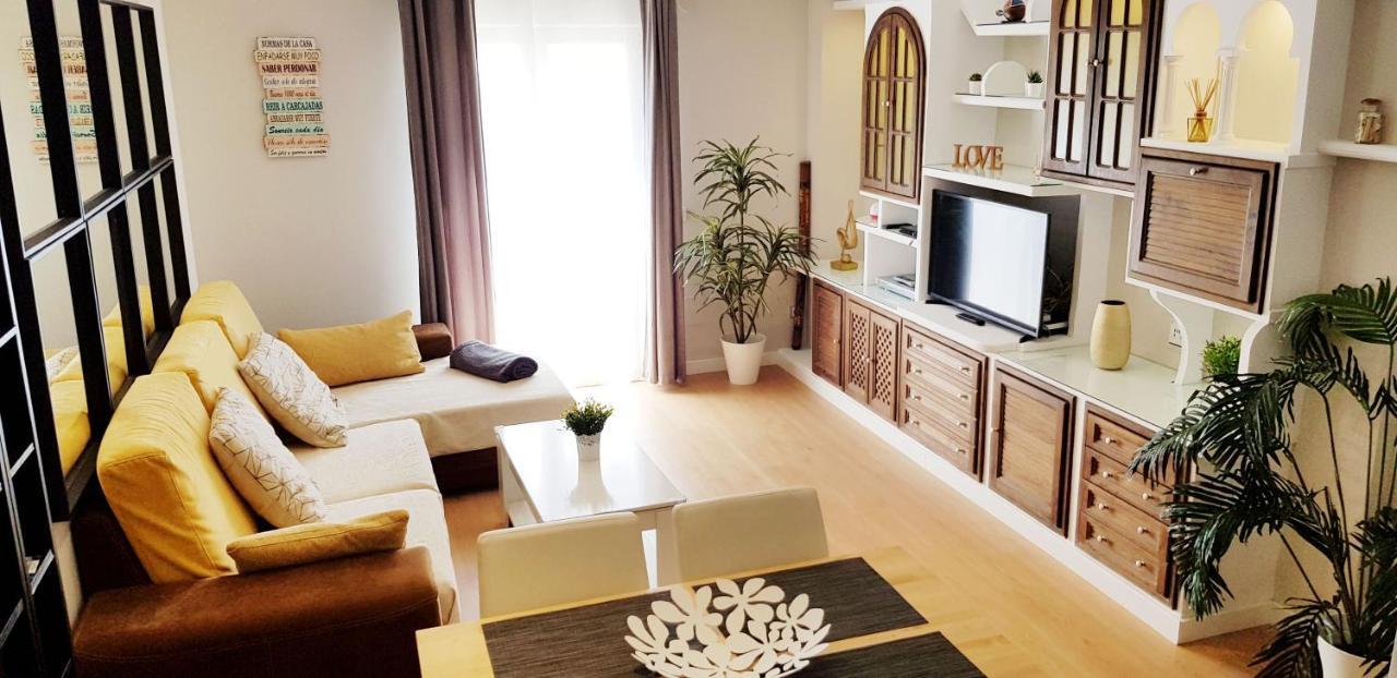 Apartamento Duplex Frente Al Mar Paseo Maritimo Torremolinos Apartment Exterior photo